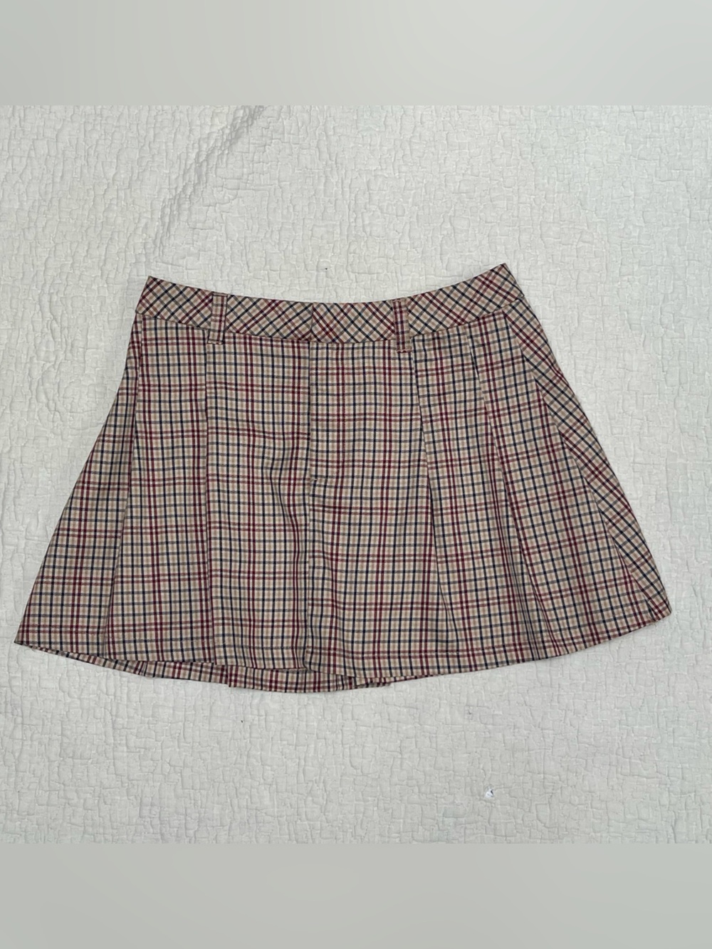 H&M Beige Plaid Circle Skirt with Red and Black Accents